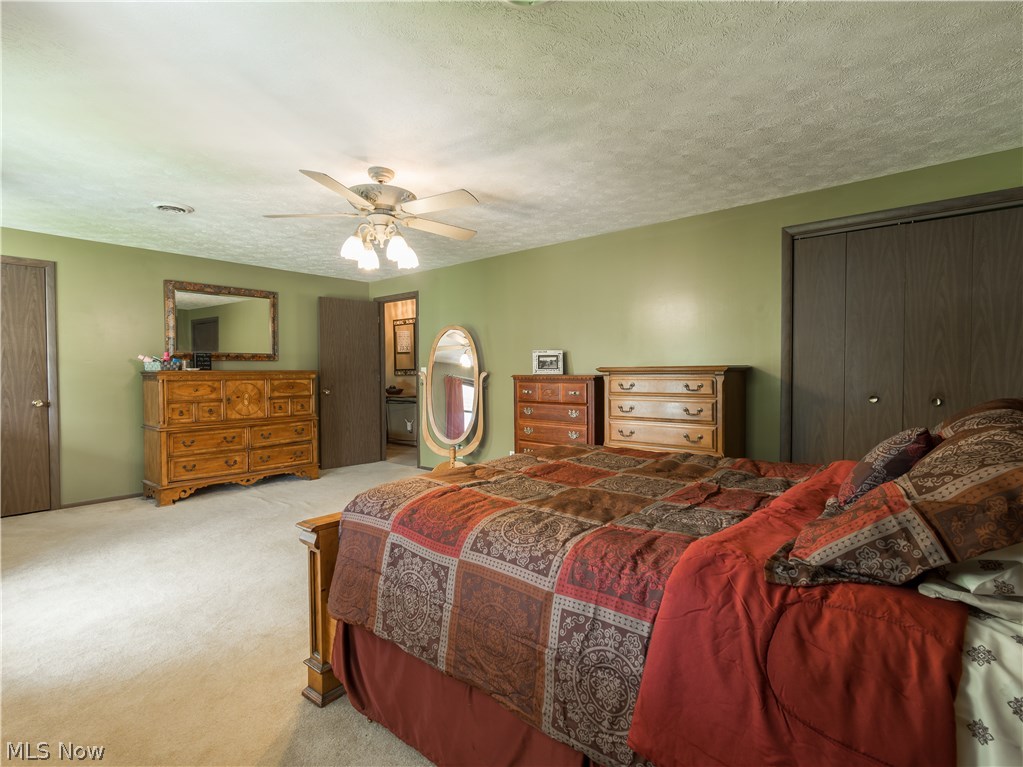 6867 Navarre Road Southwest Massillon, OH 44646 - Photo 14 of 35