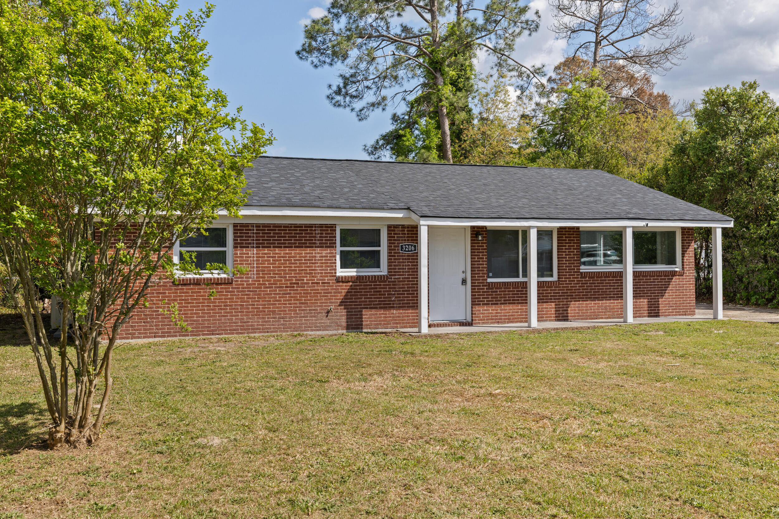 3206 Ronda Drive Augusta, GA 30906 - Photo 3 of 27 2026-04-01_3206_ronda_dr-srm-03