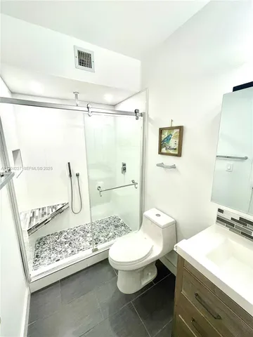 $395,000 | 9203 Fontainebleau Boulevard, Unit 113, Miami, FL 33172