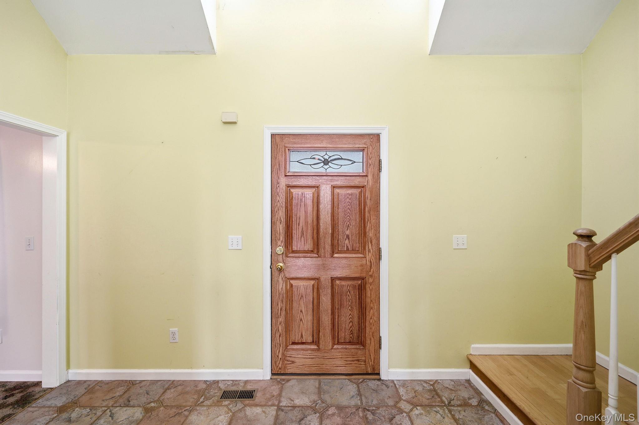 186 Violet Avenue Poughkeepsie, NY 12601 - Photo 6 of 50 a view of front door