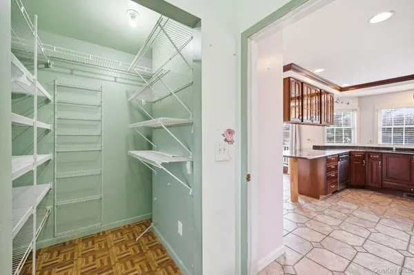 a view of walk in closet