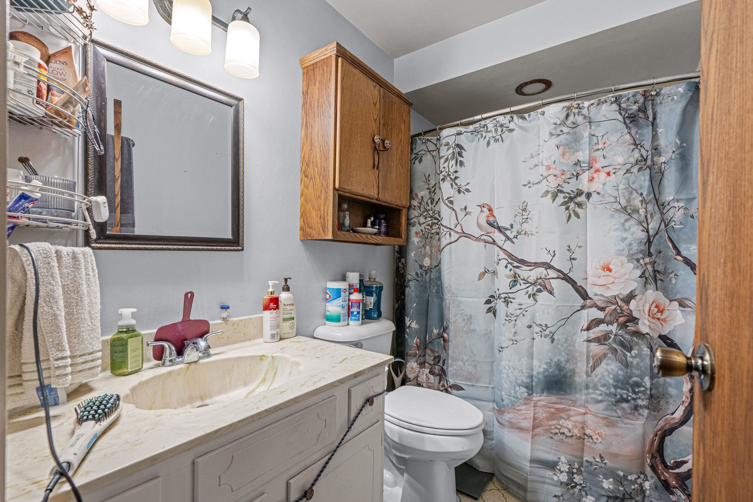 706 North Hawthorne Drive Appleton, WI 54915 - Photo 39 of 64