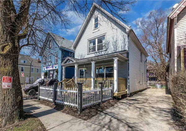 $299,900 | 492 Connecticut Street, Buffalo, NY 14213