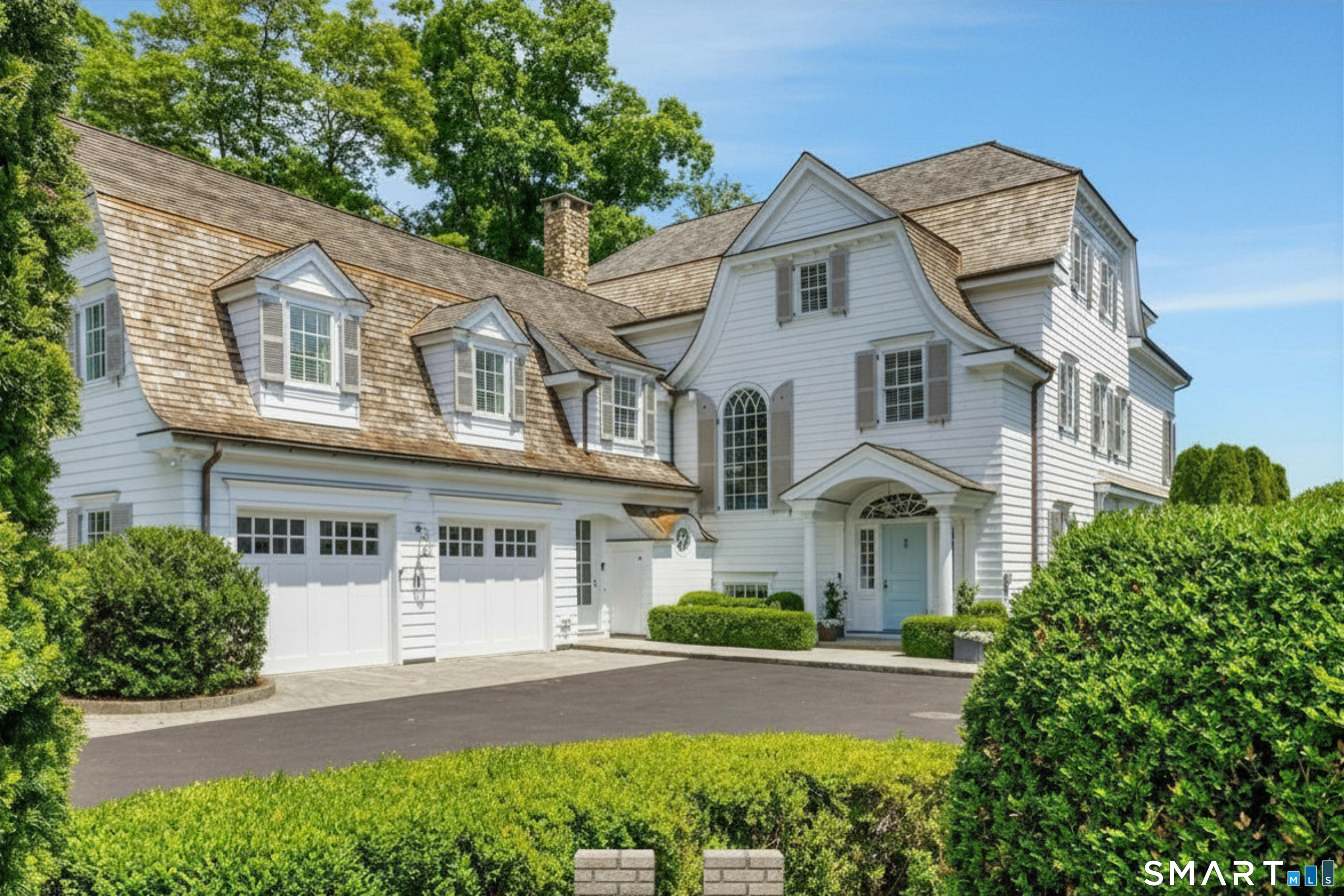 11 Harbor Bluff Lane, Unit 11 Norwalk, CT 06853 - Photo 1 of 40 Gallery Image 1