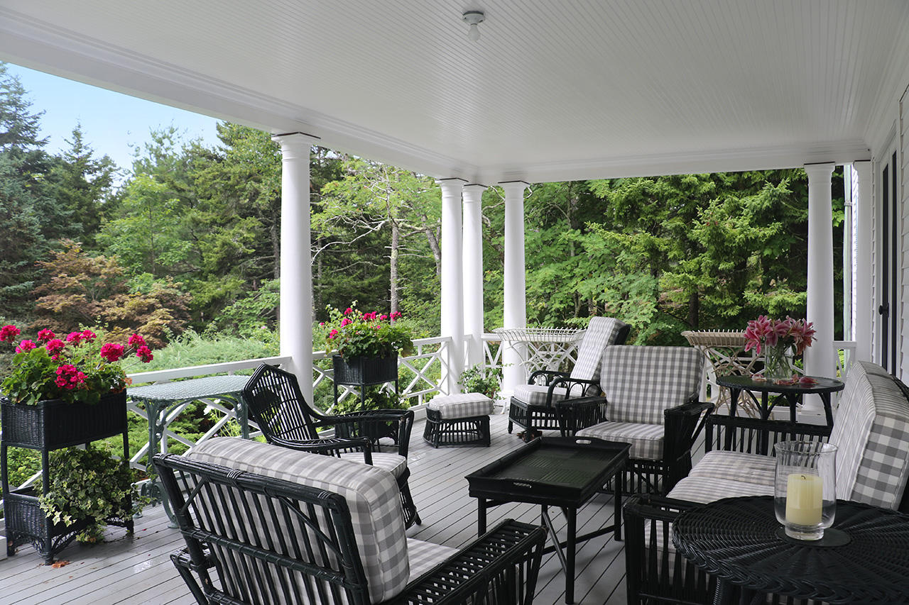 18 South Shore Road Northeast Harbor, ME 04662 - Photo 4 of 28 ME1529_4_CC