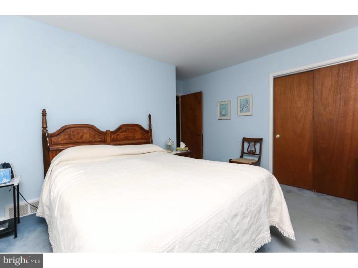 1911 Hemlock Road Flourtown, PA 19031 - Photo 12 of 25 Gallery Image 12