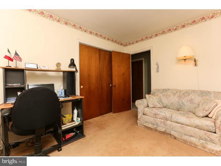 1911 Hemlock Road Flourtown, PA 19031 - Photo 17 of 25 Gallery Image 17
