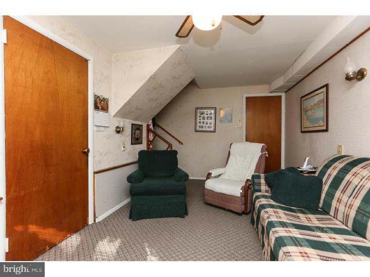1911 Hemlock Road Flourtown, PA 19031 - Photo 21 of 25 Gallery Image 21