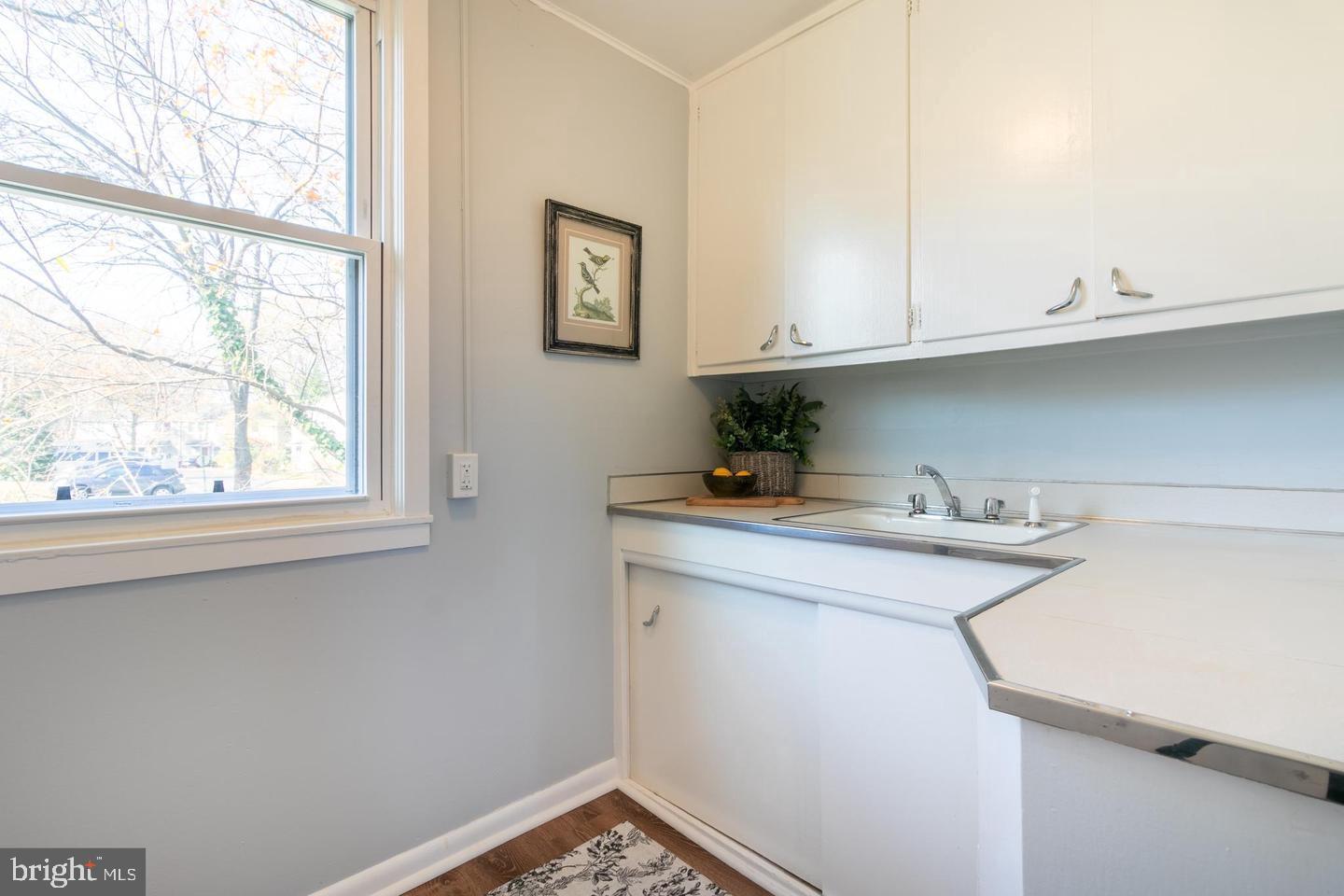 6 Research Road Greenbelt, MD 20770 - Photo 5 of 9