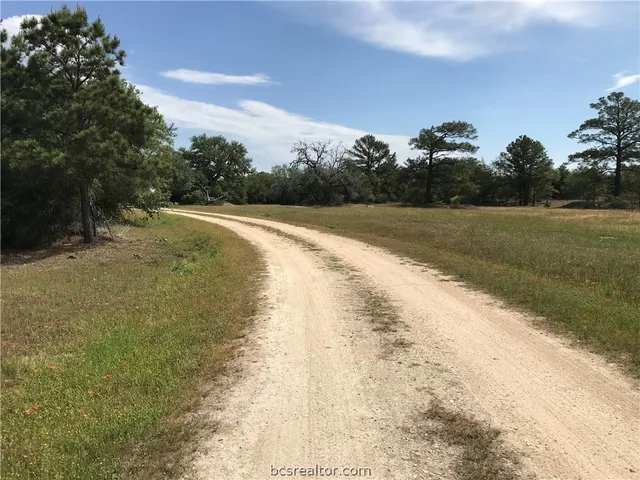 $867,750 | 6324 Highway 77, La Grange, TX 78945