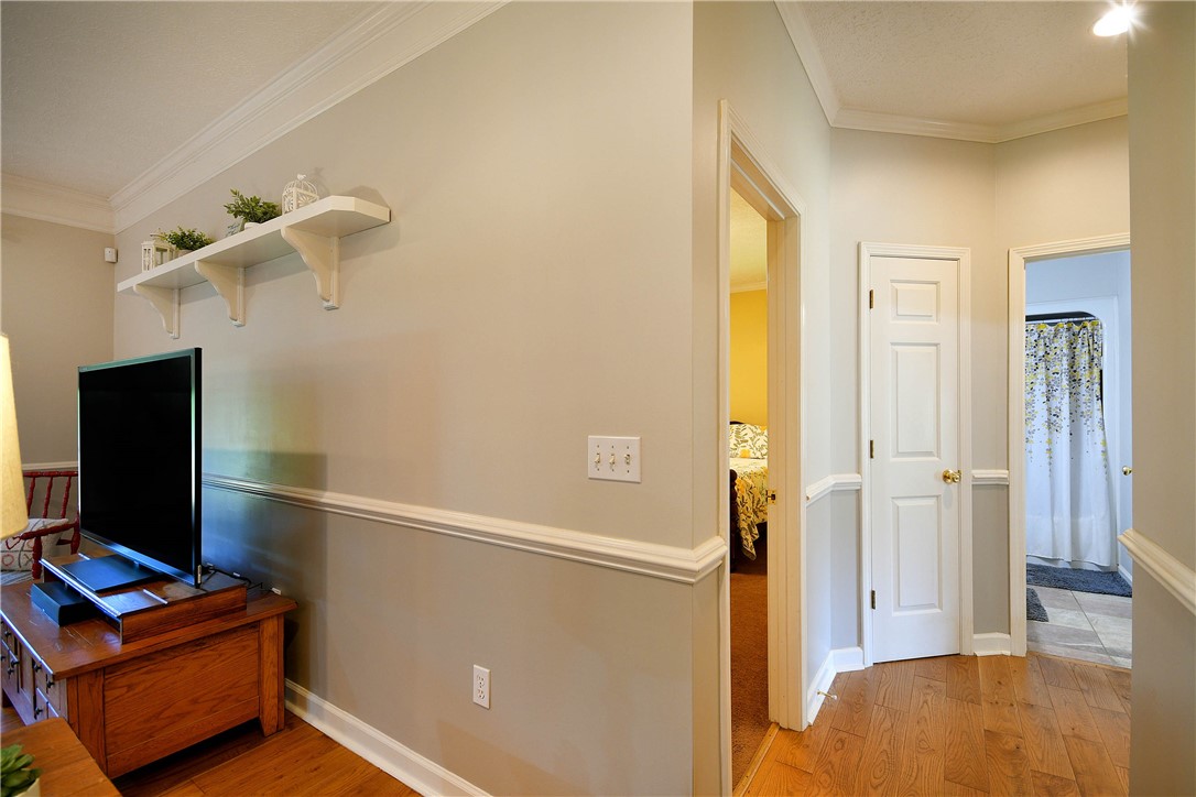 586 Piney Trail Road Liberty, SC 29657 - Photo 17 of 47