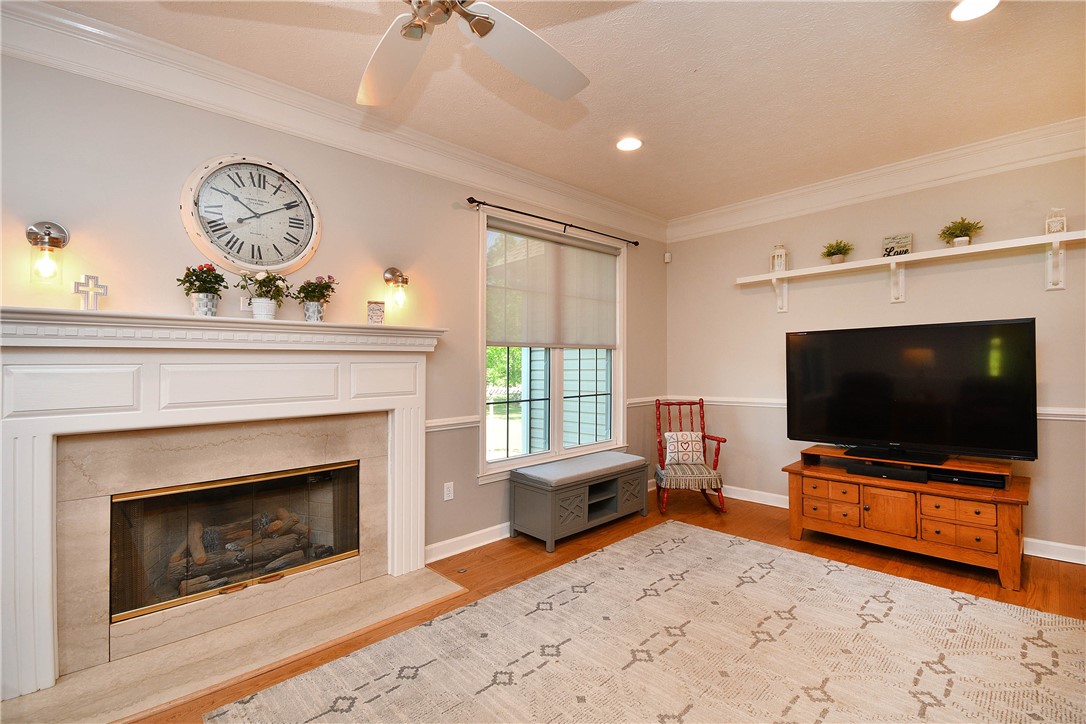 586 Piney Trail Road Liberty, SC 29657 - Photo 2 of 47