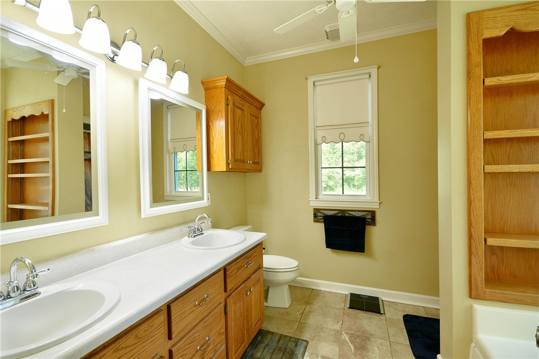 586 Piney Trail Road Liberty, SC 29657 - Photo 22 of 47