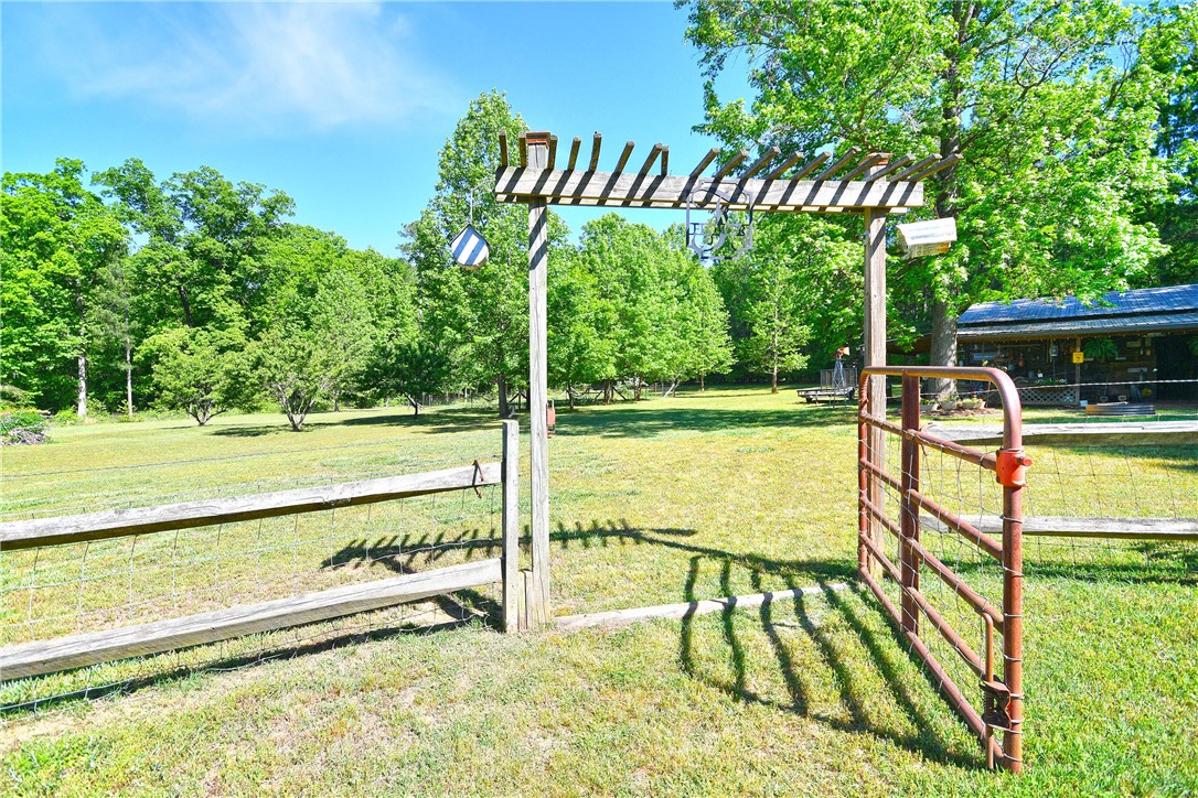 586 Piney Trail Road Liberty, SC 29657 - Photo 30 of 47