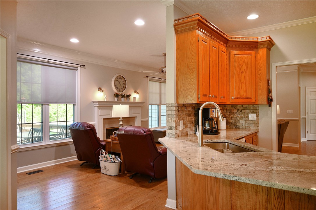 586 Piney Trail Road Liberty, SC 29657 - Photo 9 of 47
