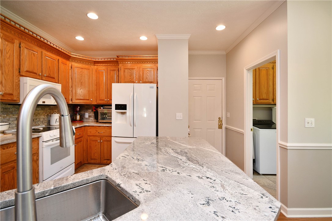 586 Piney Trail Road Liberty, SC 29657 - Photo 10 of 47
