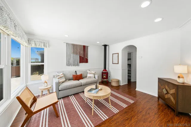 $25,000 | 4853 Ocean/law, San Diego, CA 92109