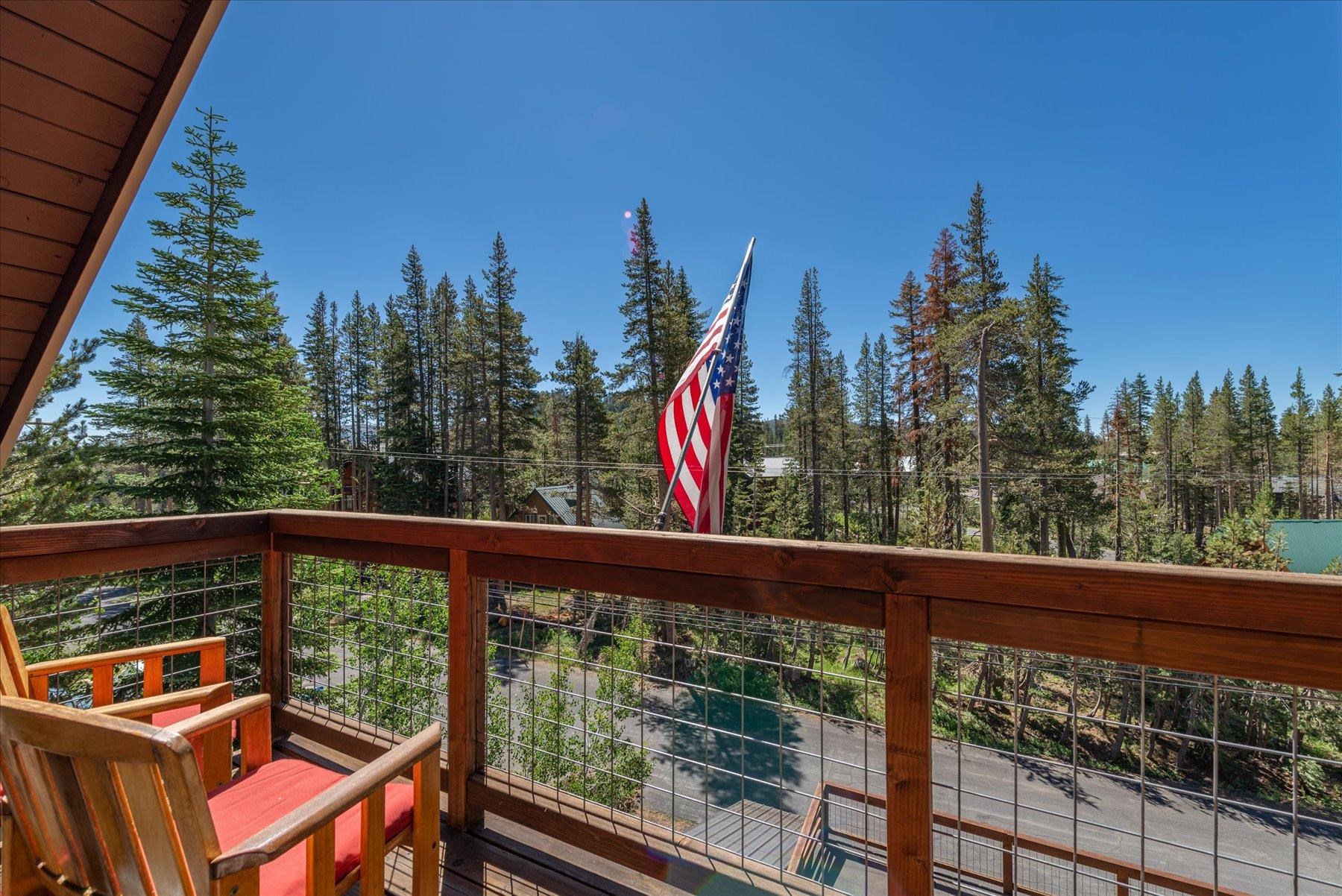 9335 Cascade Road Soda Springs, CA 95728 - Photo 18 of 21 Gallery Image 18