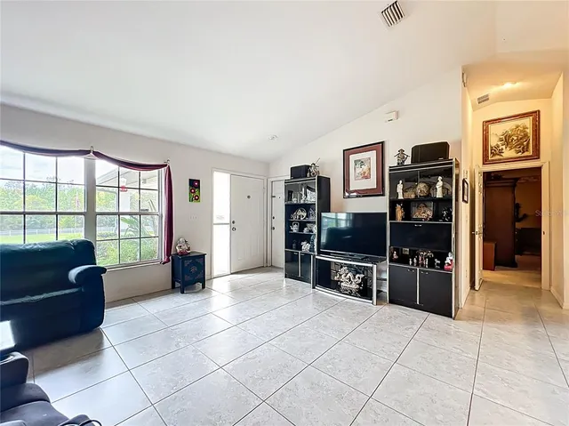 $595,000 | 22163 Southwest Edgewater Boulevard, Dunnellon, FL 34431