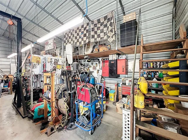 $595,000 | 22163 Southwest Edgewater Boulevard, Dunnellon, FL 34431