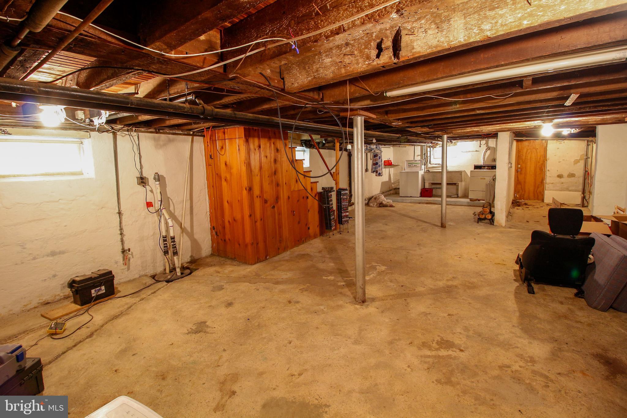 8713 Eddington Road Baltimore, MD 21234 - Photo 14 of 29 Gallery Image 14