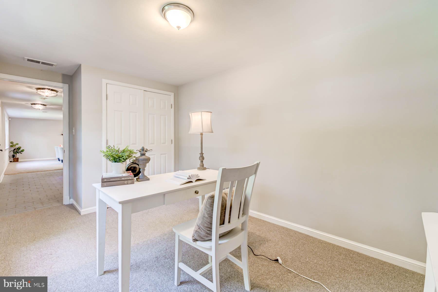 7313 Fort Hunt Road Alexandria, VA 22307 - Photo 11 of 50 Gallery Image 11