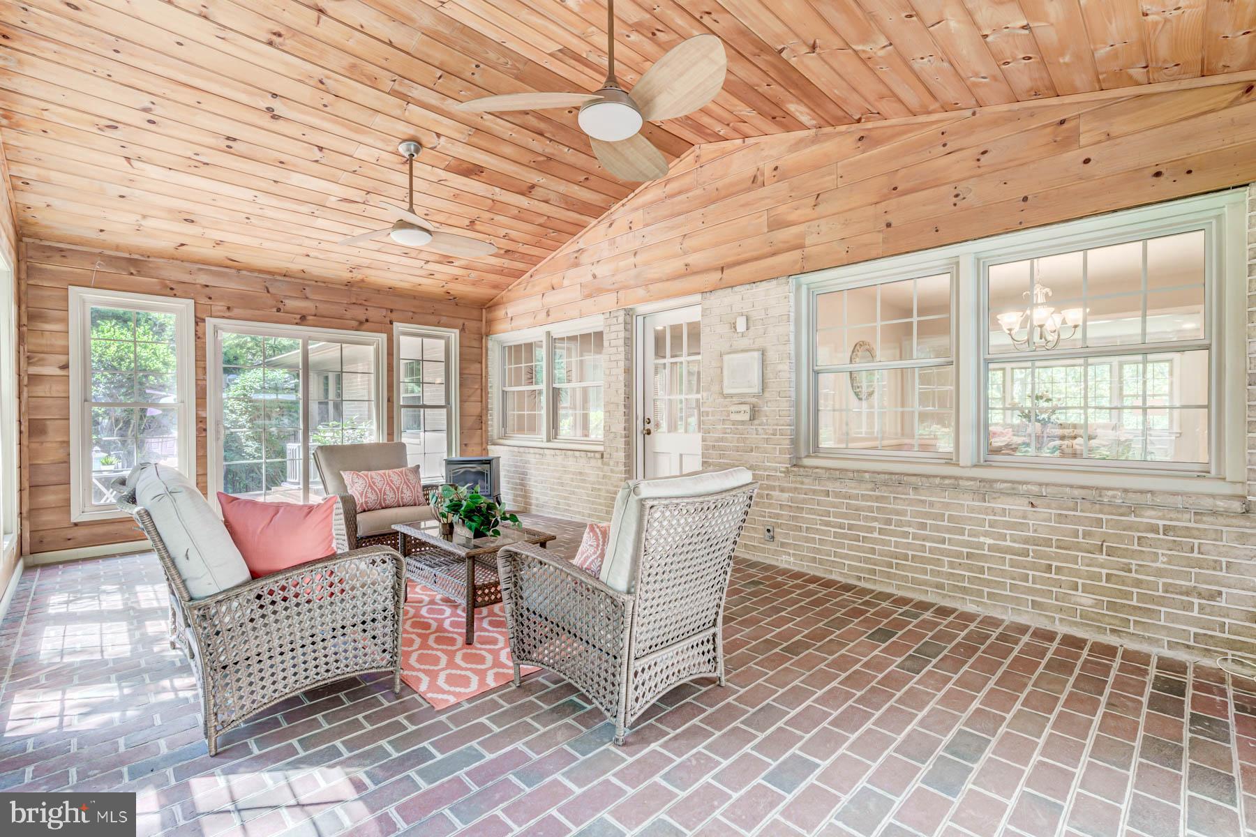 7313 Fort Hunt Road Alexandria, VA 22307 - Photo 28 of 50 Gallery Image 28