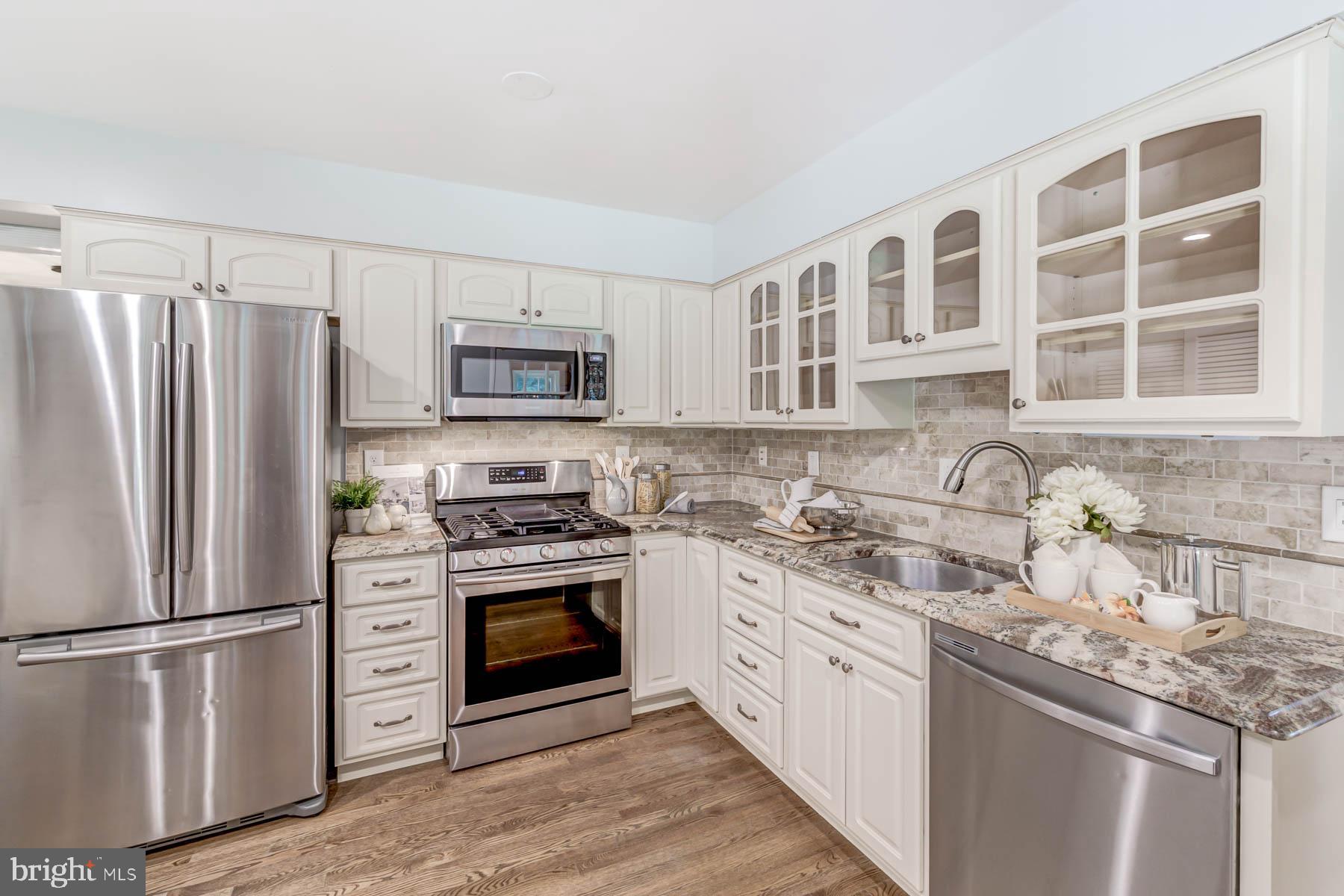 7313 Fort Hunt Road Alexandria, VA 22307 - Photo 3 of 50 Gallery Image 3