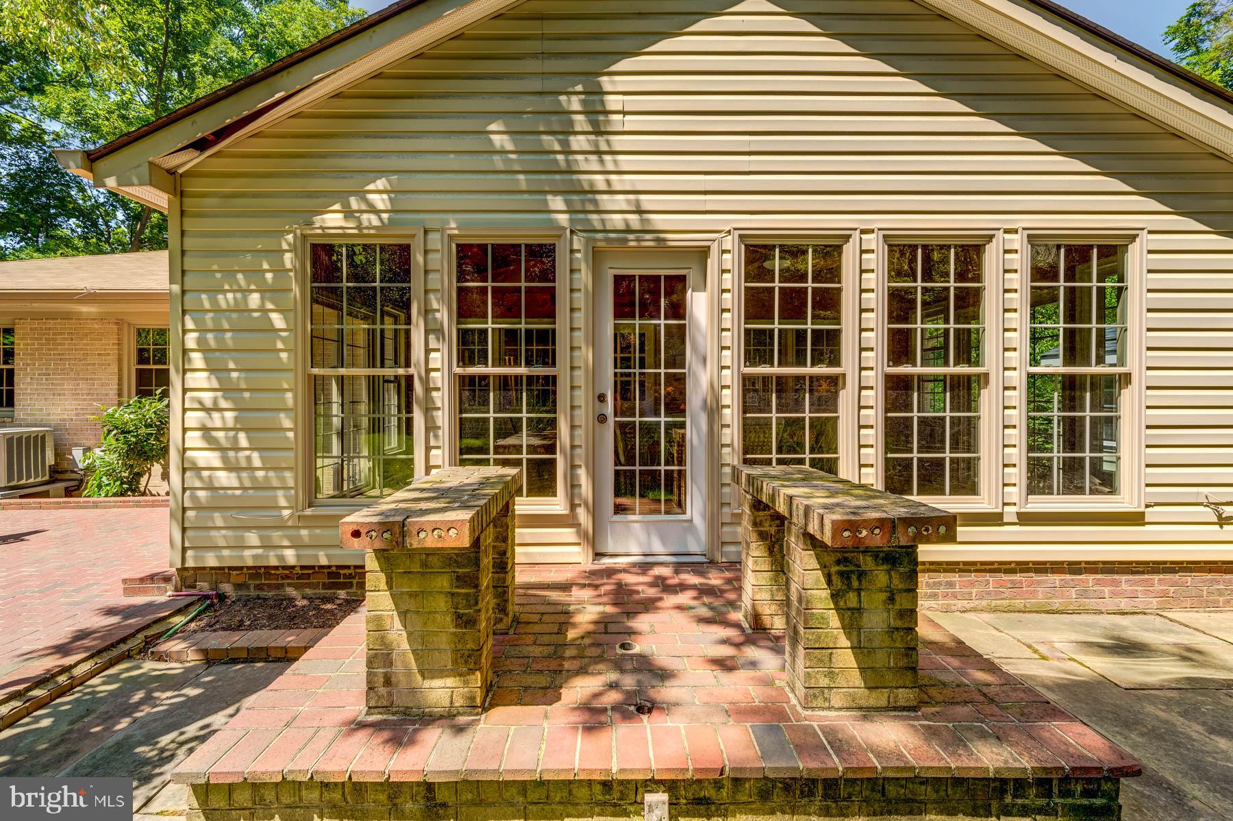 7313 Fort Hunt Road Alexandria, VA 22307 - Photo 34 of 50 Gallery Image 34
