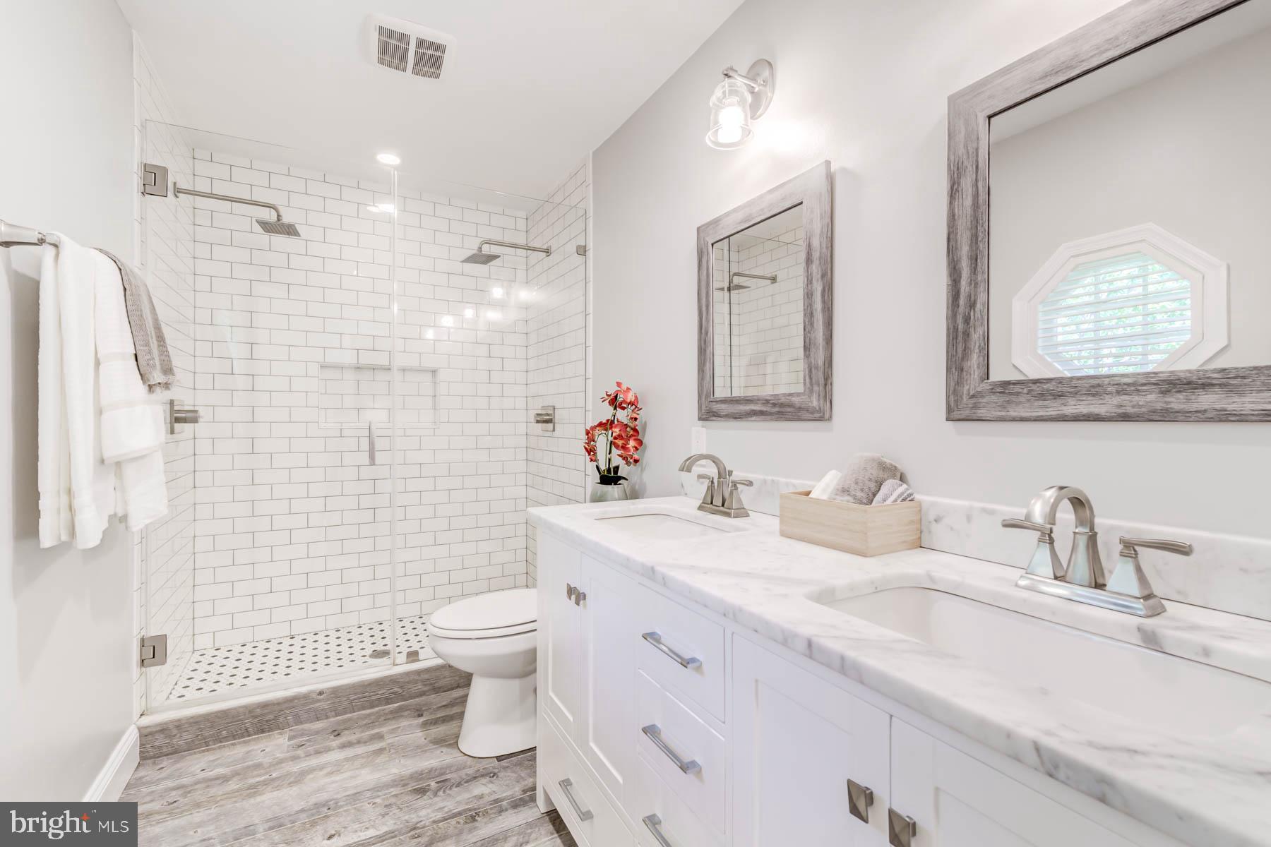 7313 Fort Hunt Road Alexandria, VA 22307 - Photo 6 of 50 Gallery Image 6