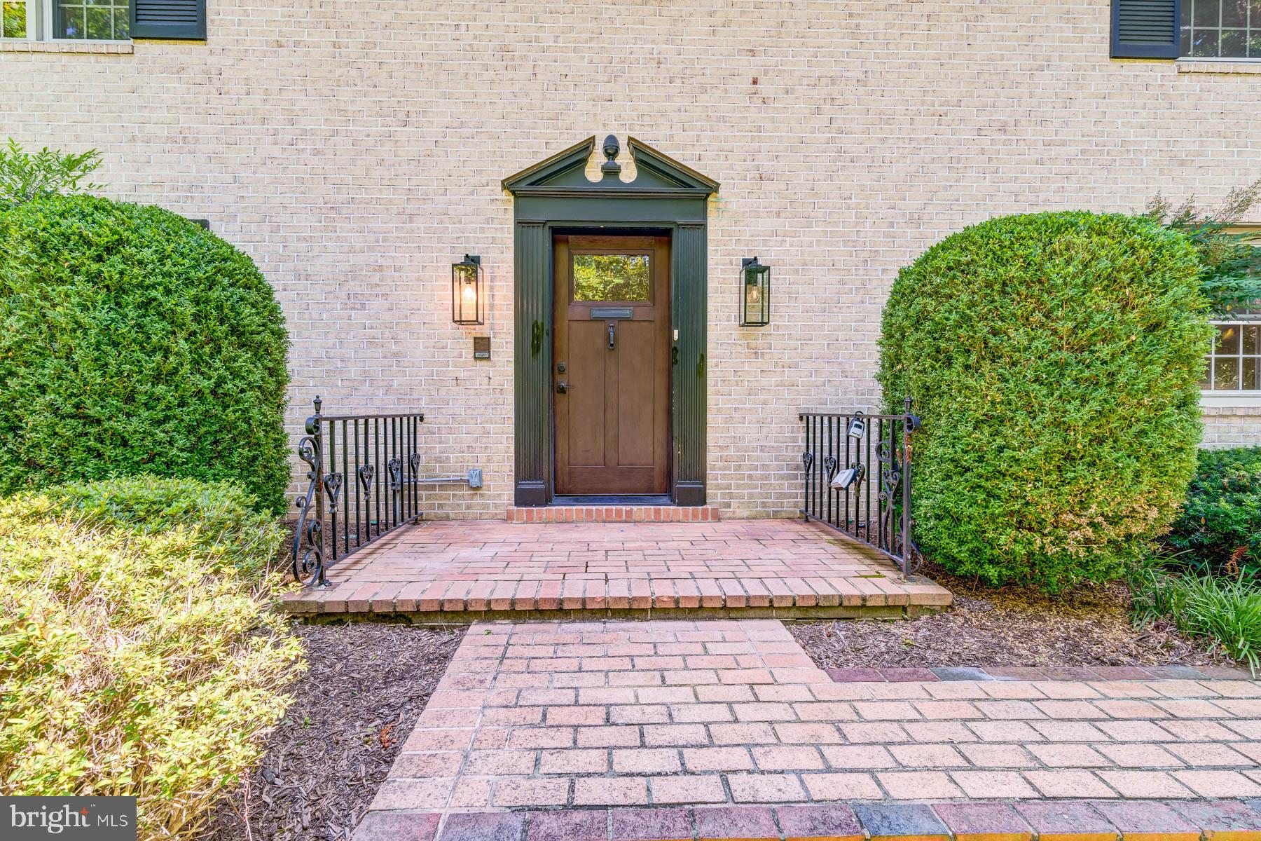 7313 Fort Hunt Road Alexandria, VA 22307 - Photo 7 of 50 Gallery Image 7