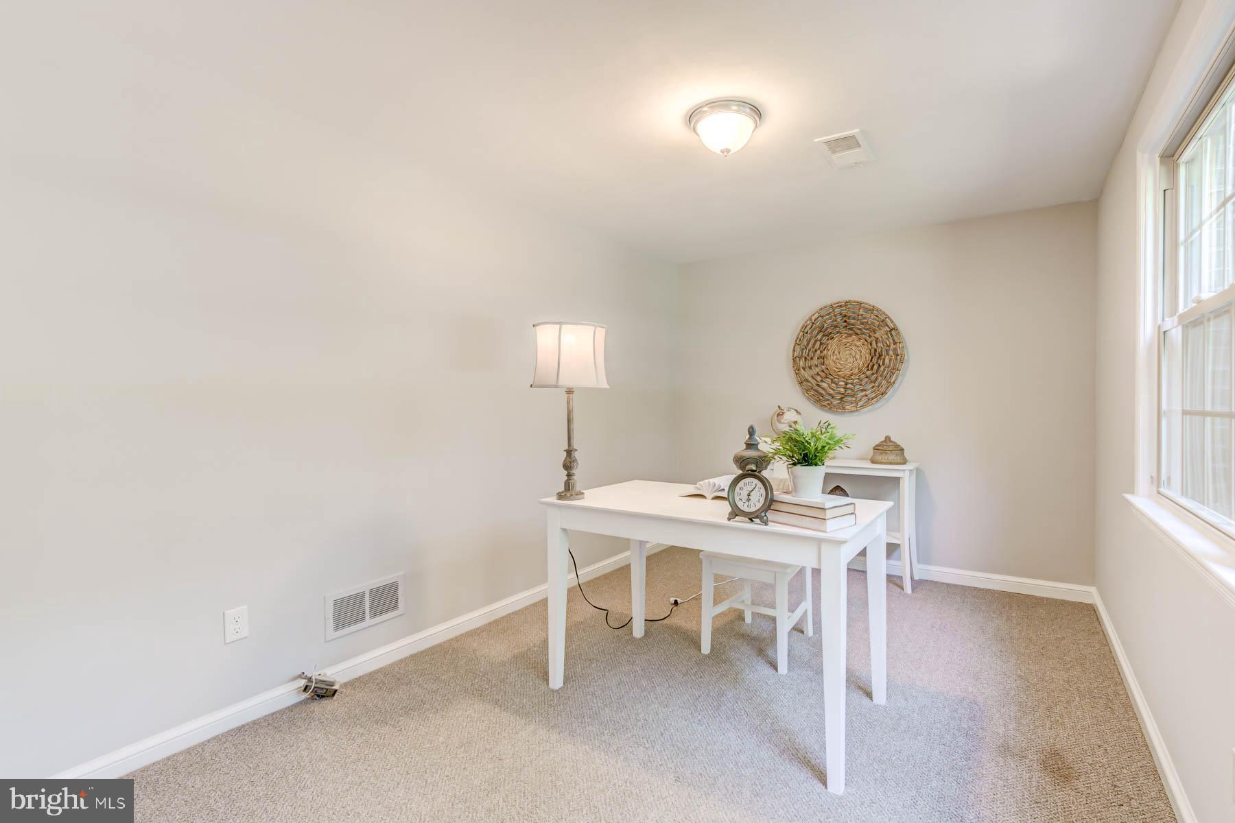 7313 Fort Hunt Road Alexandria, VA 22307 - Photo 10 of 50 Gallery Image 10