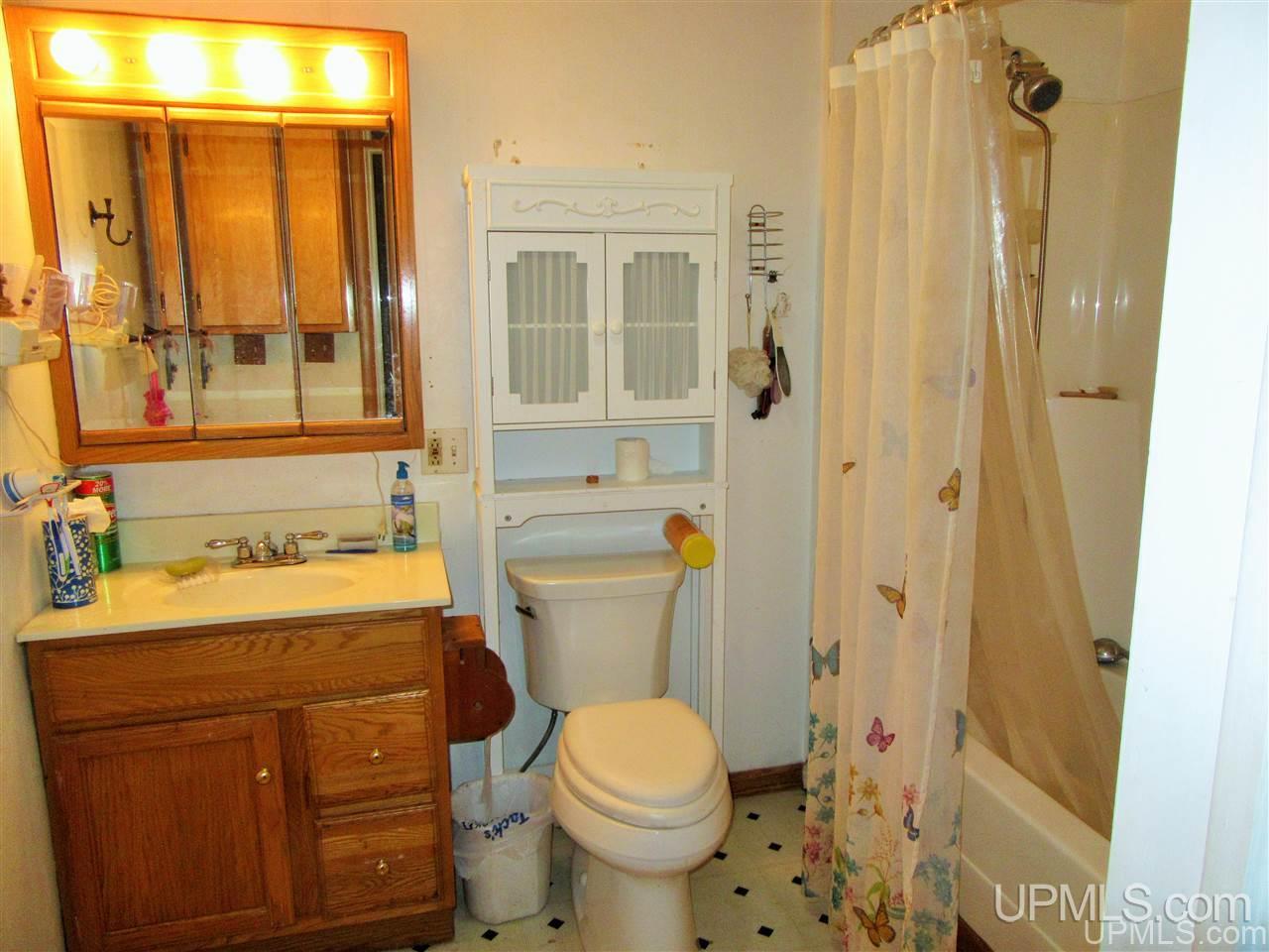 1931 Quarry Road Gulliver, MI 49840 - Photo 13 of 26