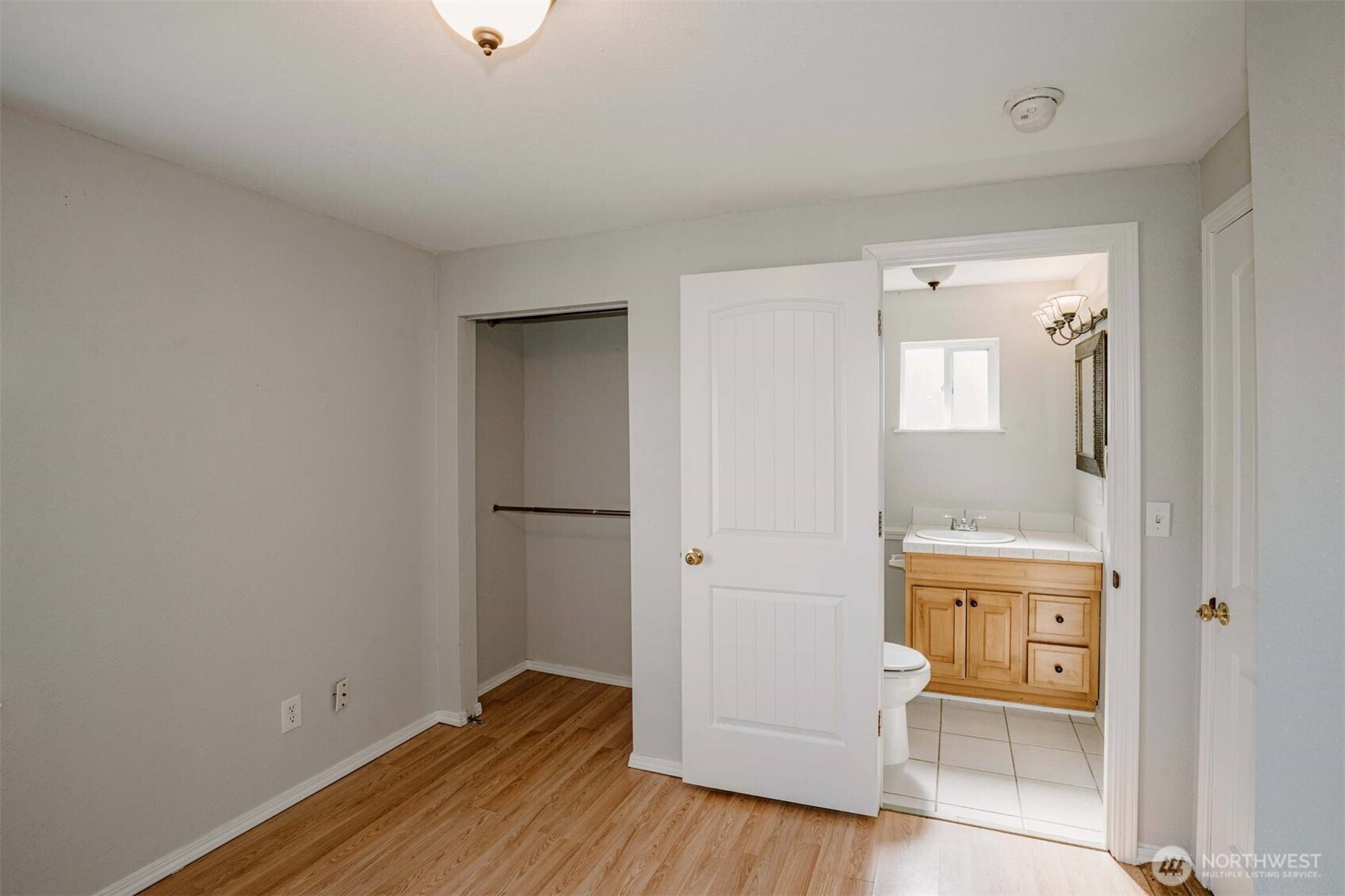 2220 Summit Avenue Everett, WA 98201 - Photo 13 of 26