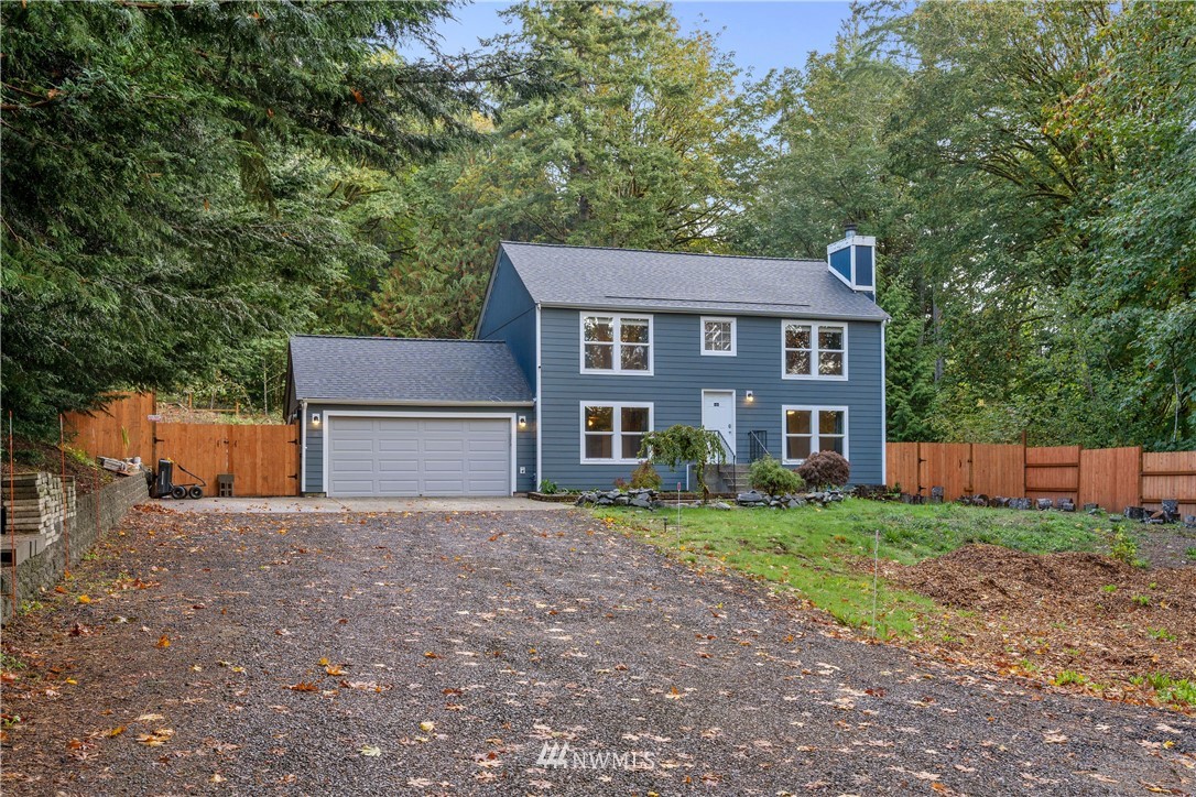 5811 Southeast Sedgwick Road Port Orchard, WA 98366 - Photo 2 of 28 Gallery Image 2