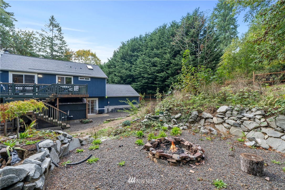 5811 Southeast Sedgwick Road Port Orchard, WA 98366 - Photo 25 of 28 Gallery Image 25