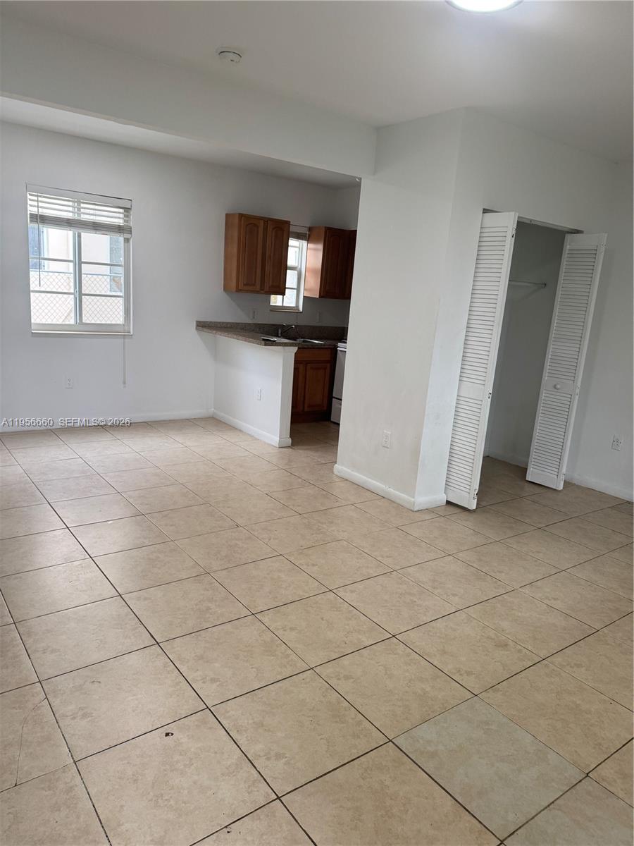 7130 Rue Versailles Drive, Unit 4 Miami Beach, FL 33141 - Photo 4 of 12