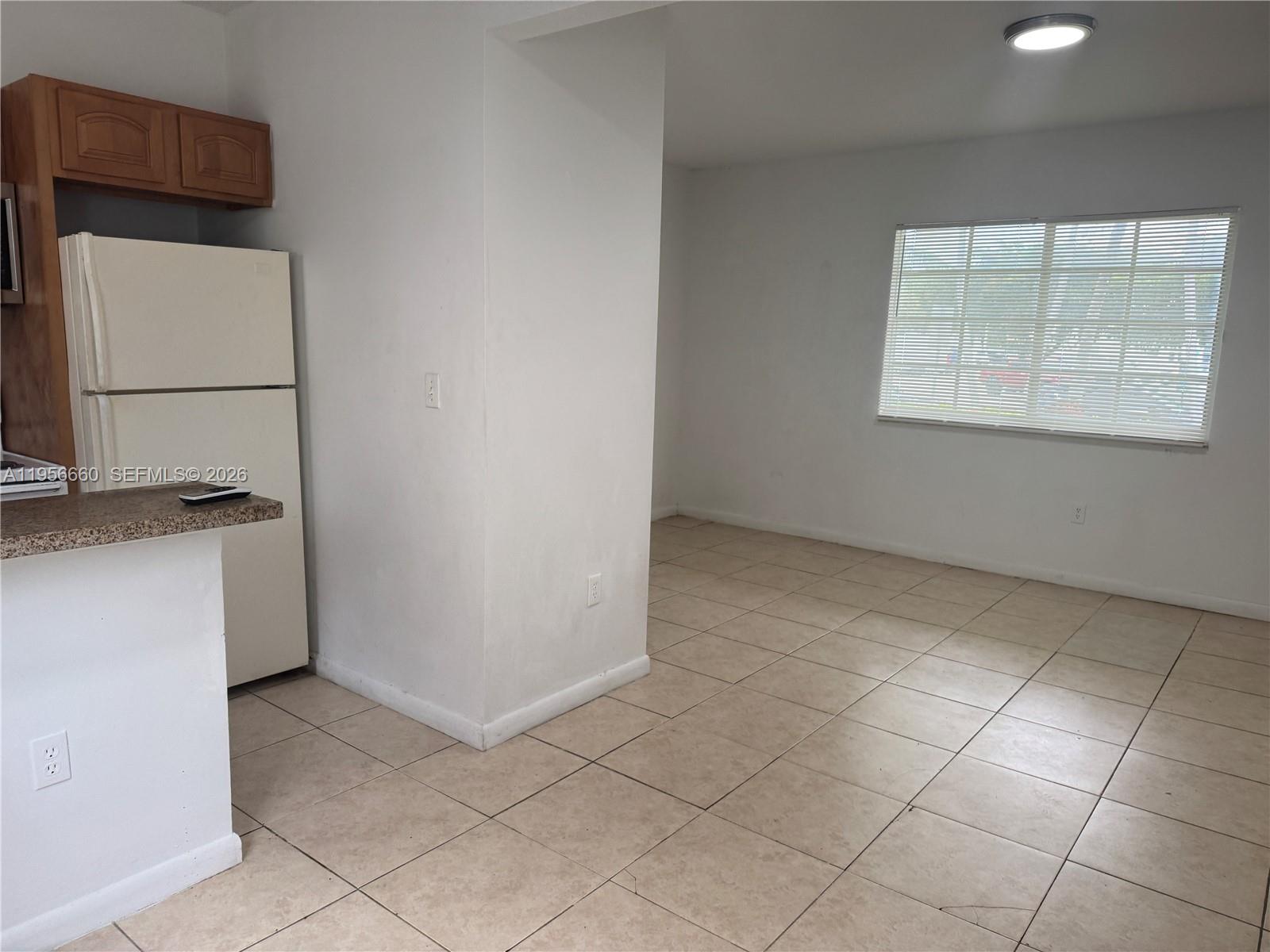 7130 Rue Versailles Drive, Unit 4 Miami Beach, FL 33141 - Photo 7 of 12