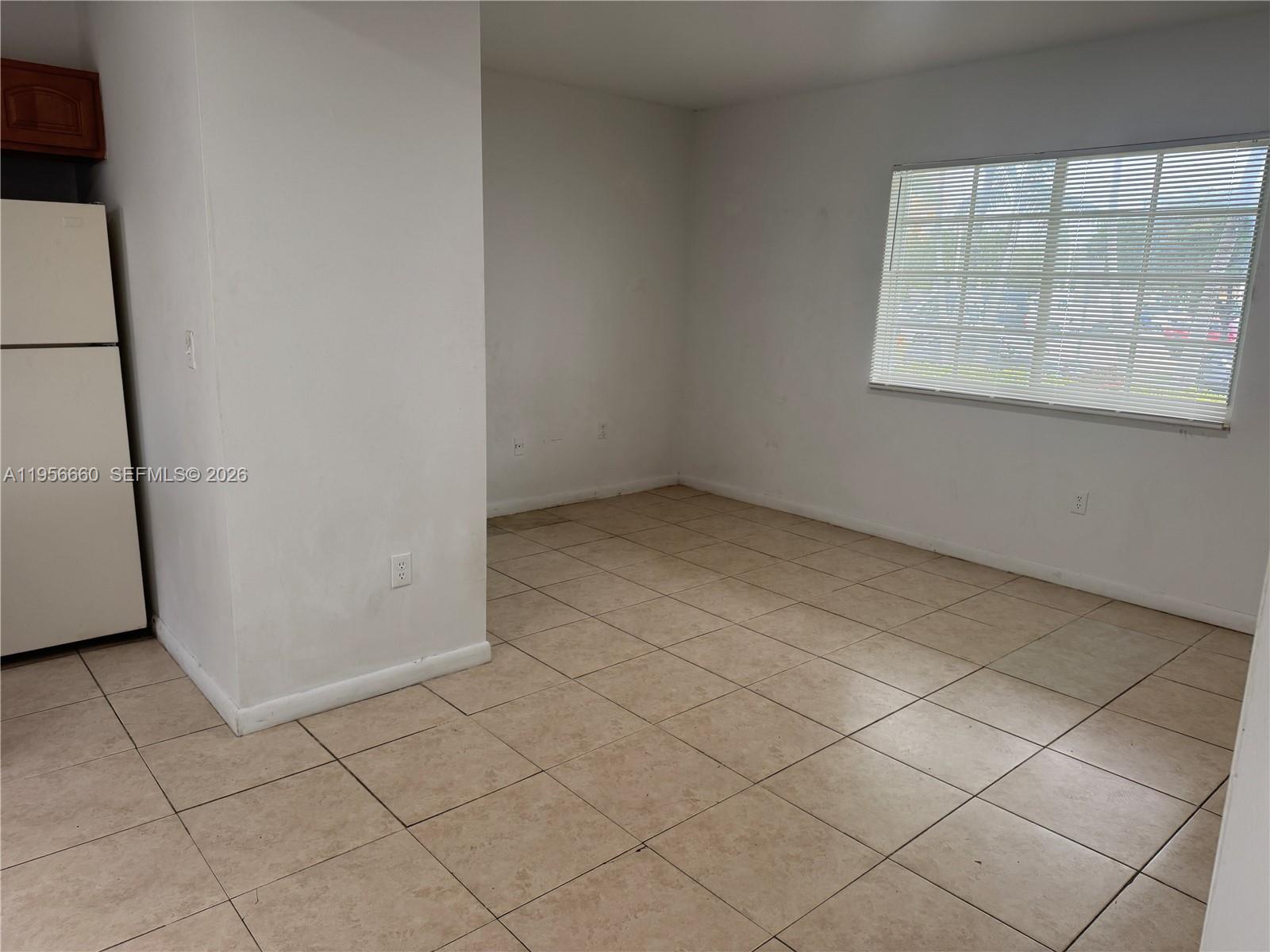 7130 Rue Versailles Drive, Unit 4 Miami Beach, FL 33141 - Photo 10 of 12