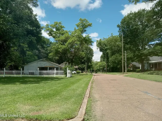 $145,000 | 207 West Percy Street, Indianola, MS 38751