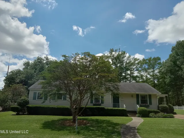 $145,000 | 207 West Percy Street, Indianola, MS 38751