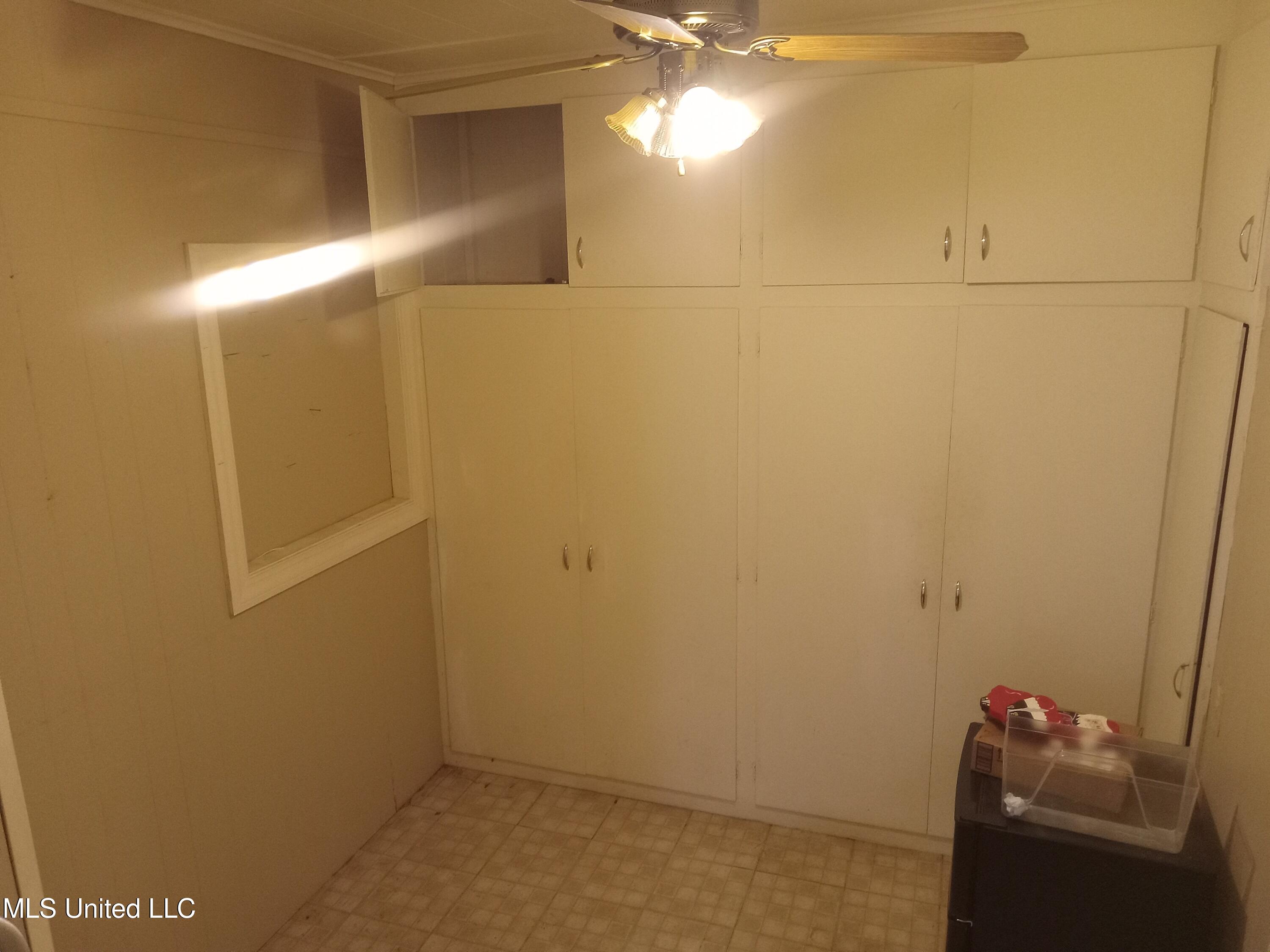 207 West Percy Street Indianola, MS 38751 - Photo 34 of 40 20250509_145158