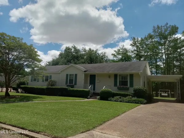 $145,000 | 207 West Percy Street, Indianola, MS 38751