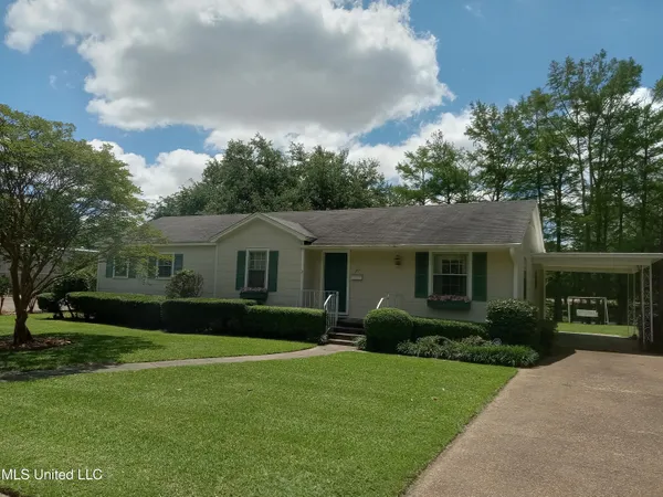 $145,000 | 207 West Percy Street, Indianola, MS 38751
