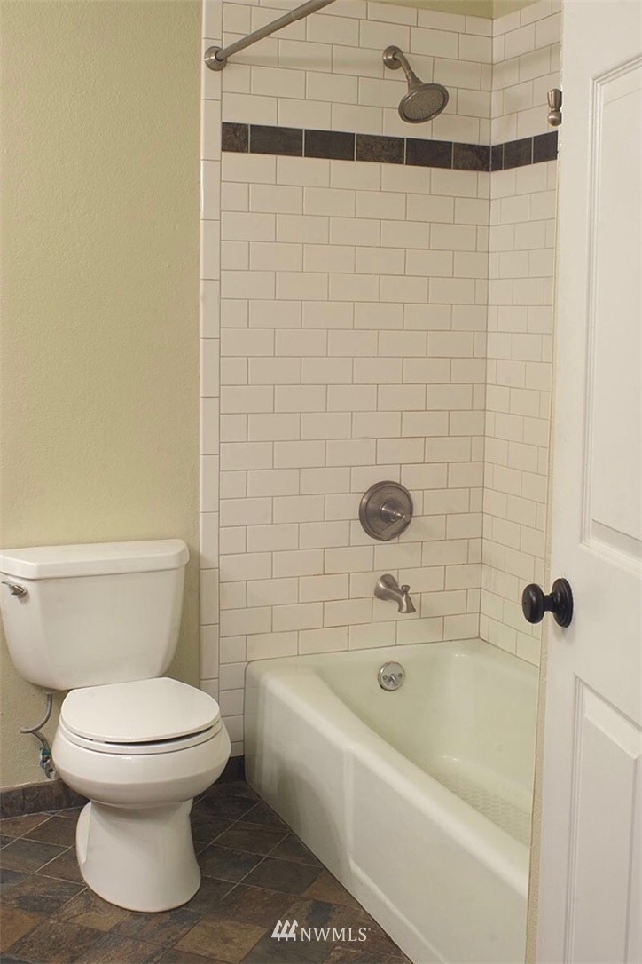 313 East 28th Street Bremerton, WA 98310 - Photo 14 of 22