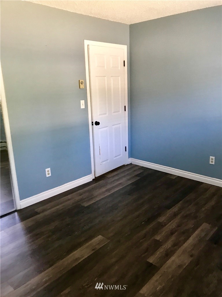 313 East 28th Street Bremerton, WA 98310 - Photo 16 of 22