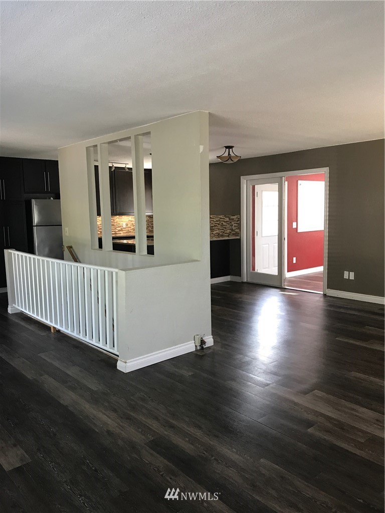 313 East 28th Street Bremerton, WA 98310 - Photo 6 of 22