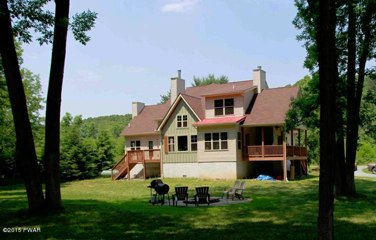 108 Field Bend Road Hawley, PA 18428 - Photo 2 of 45 Gallery Image 2