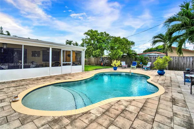 $600,000 | 18690 Belview Drive, Cutler Bay, FL 33157