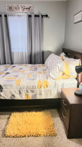 $900 | 2301 Juanita Avenue, Unit 5, Fort Pierce, FL 34946